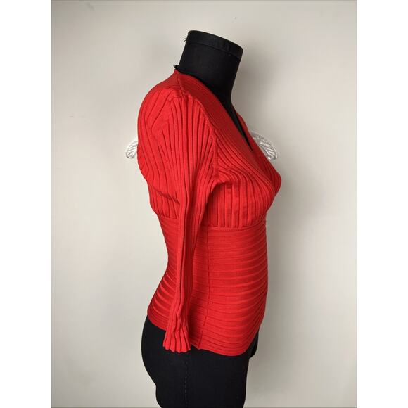 Sculpture Silk Women’s Red Pullover V Neck Medium Sexy Y2K Flattering - Picture 3 of 7